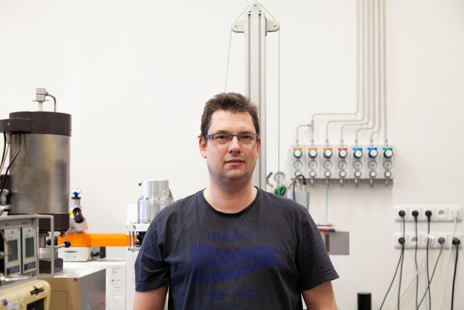 Rád objevuji nové materiály