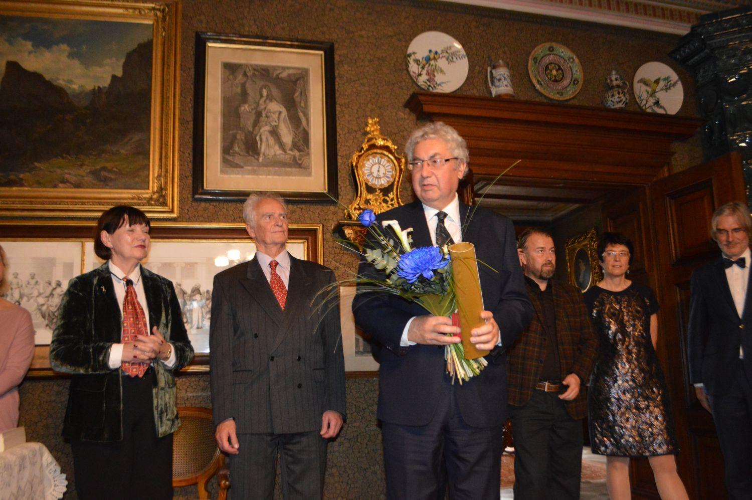 Profesor Svoboda oceněn Medailí Josefa Hlávky