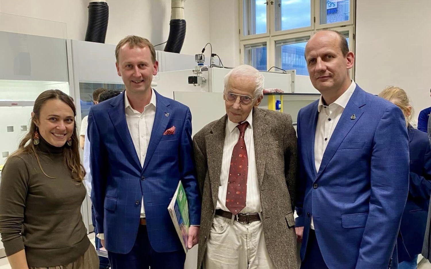 Nová laboratoř Otto Wichterleho slavnostně otevřena